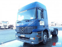 Cabeza tractora Mercedes Actros 1840 usada