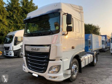 Cabeza tractora DAF XF 106 usada