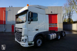 Tracteur DAF XF 106 accidenté