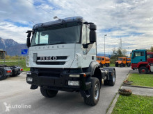 Iveco nyergesvontató Eurotrakker 410
