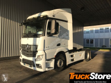 Cabeza tractora Mercedes 1845LS usada