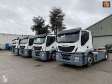 جرار Iveco AT 400 مستعمل