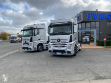 Tracteur Mercedes Actros 1851