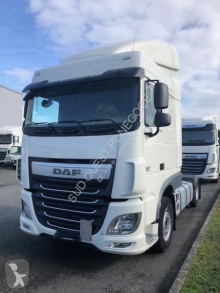 Tracteur DAF XF 460