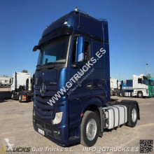 Tracteur Mercedes Actros 1842 LS
