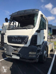 Tracteur MAN TGX 18.440 accidenté