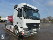 Cabeza tractora Mercedes Actros 1844 usada