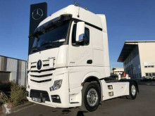 Tahač Mercedes Actros 1853 použitý