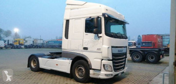 Ťahač DAF XF460