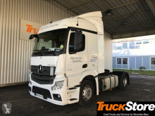 جرار Mercedes Actros 1845LS مستعمل