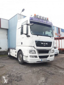 Cabeza tractora MAN TGX 18.680