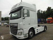 Tracteur DAF XF 106