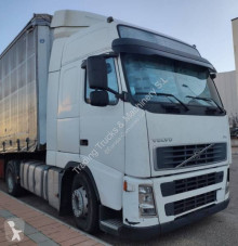 Volvo tractor unit FH13 440