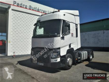 Cabeza tractora Renault Trucks T usada