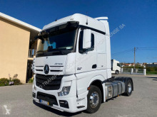 Tracteur Mercedes Actros 1845