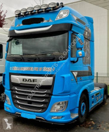 Cabeza tractora DAF XF 530