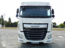 Tracteur DAF XF105 460