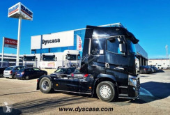 Cabeza tractora Renault Gamme T 520 usada