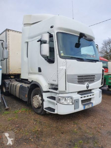 Trekker Renault Premium 460 DXI