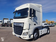 Cabeza tractora DAF XF 460