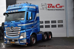 Cabeza tractora Mercedes Actros 2545 usada