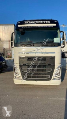 جرار Volvo FH 500 مستعمل