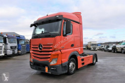 Ciągnik siodłowy Mercedes Actros 1845 używany