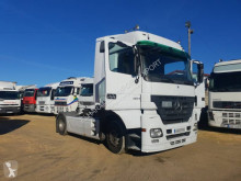 Cabeza tractora Mercedes Actros 1851 LS usada