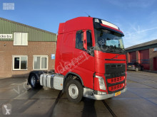 Volvo tractor unit FH 420
