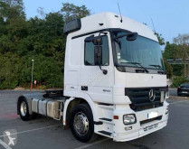Cabeza tractora Mercedes Actros 1841 usada