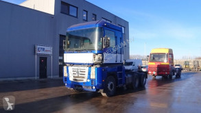 Cabeza tractora Renault Magnum AE 440
