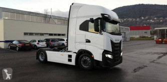 Tracteur Iveco
