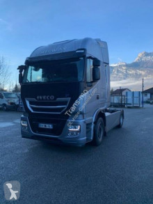 جرار Iveco Stralis 480