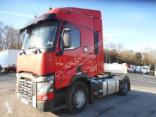 جرار Renault Gamme T 520