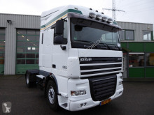 DAF nyergesvontató XF105