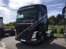 Volvo tractor unit FH13 500