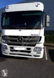 Tracteur Mercedes Actros 1844