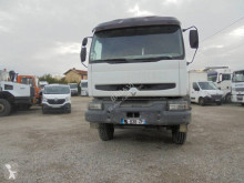 Nyergesvontató Renault Kerax 420 DCI használt