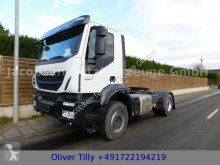 Tahač Iveco Trakker*450 PS*Euro 6c*Kipphydraulik*Webasto*TOP