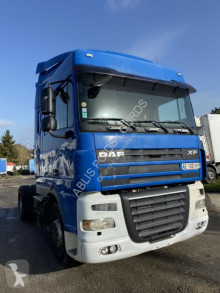 Nyergesvontató DAF XF105 460 használt