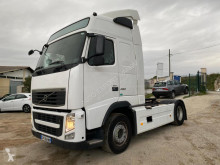 جرار Volvo FH 460 مستعمل
