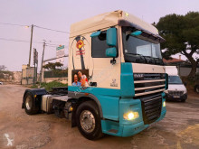 Cabeza tractora DAF XF105 510 usada