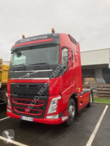 Cabeza tractora convoy excepcional Volvo FH13 460