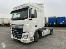 جرار منخفضة DAF XF460 460 XF Lowliner Mega Low Deck