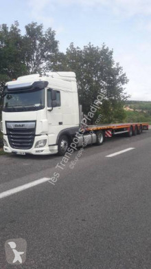 Cabeza tractora rebajado DAF XF 106