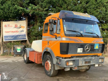 Tracteur Mercedes 1748
