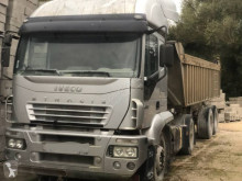 Cabeza tractora Renault Kerax usada