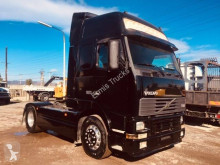 Cabeza tractora Volvo FH16 520