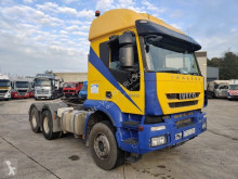 جرار Iveco Trakker مستعمل