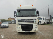 Cabeza tractora DAF XF105 460 usada
